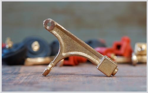 Gatillo de bronce Crossio
